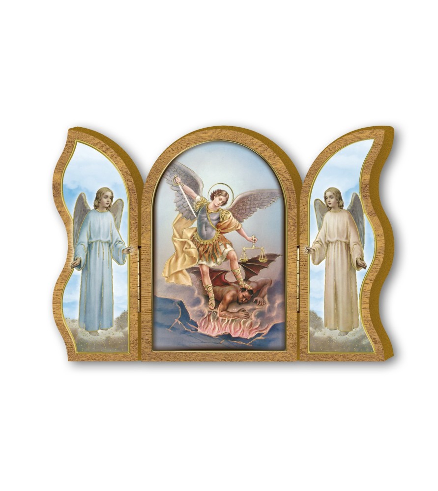 Trittico devozionale in legno di San Michele Trittico devozionale in legno di San Michele