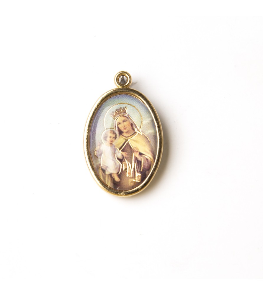 Busta con 10 Medaglia ovale dorata della Madonna del Carmelo Busta con 10 Medaglia ovale dorata della Madonna del Carmelo