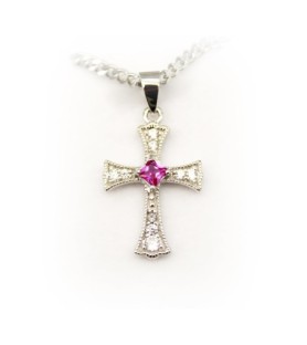 Collana in acciaio con crocefisso in argento 925 e cristallo Swarovski rubino