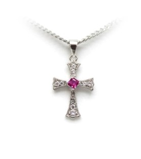 Collana in acciaio con crocefisso in argento 925 e cristallo Swarovski rubino